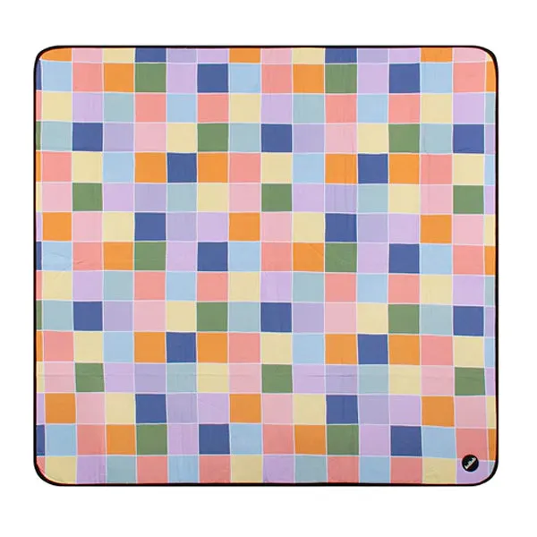 Medium Picnic Mat 1.4 x 1.4m - Checkers